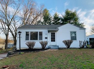 8580 Debbie Ct, Saint Louis, MO 63114