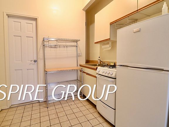 3rd image of 340 W 47th St APT 2A