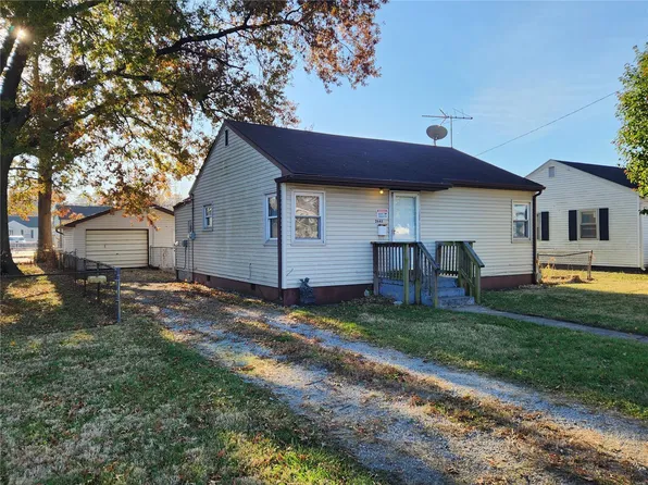2648 Center St, Granite City, IL 62040