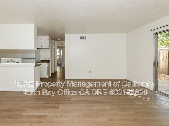 4th image of 2354-1 Heidi Pl