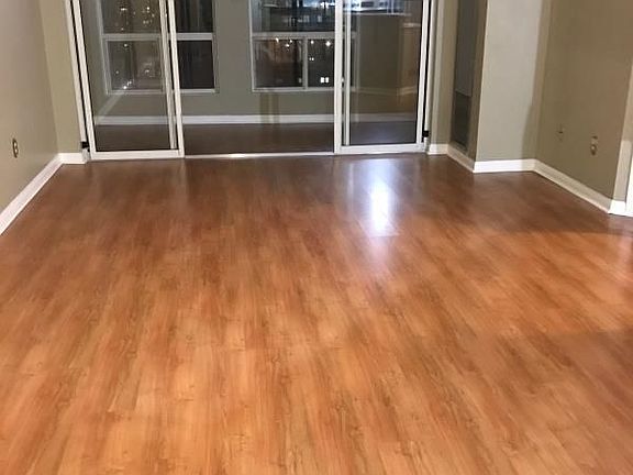 3rd image of 25 Grenville St #2106
