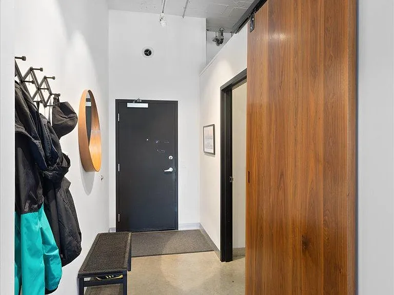 730 Stinson Blvd #221 — Photo 23