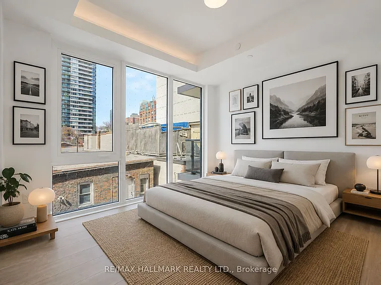 308 Jarvis St #405 — Photo 16