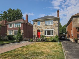 1064 Royal York Rd, Toronto, ON M8X 2G7