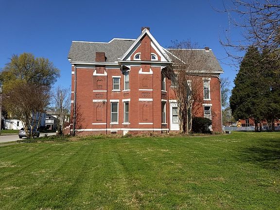 4th image of 118 E Chandler Ave