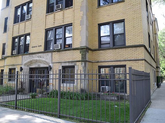 3rd image of 1928 W Cuyler Ave APT 1