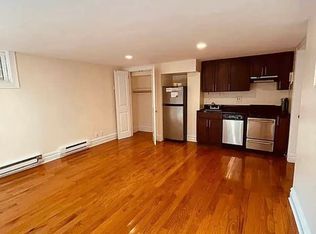 374 7th St #B1, Brooklyn, NY 11215