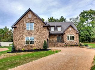 217 Ivie Ln, Lebanon, TN 37087