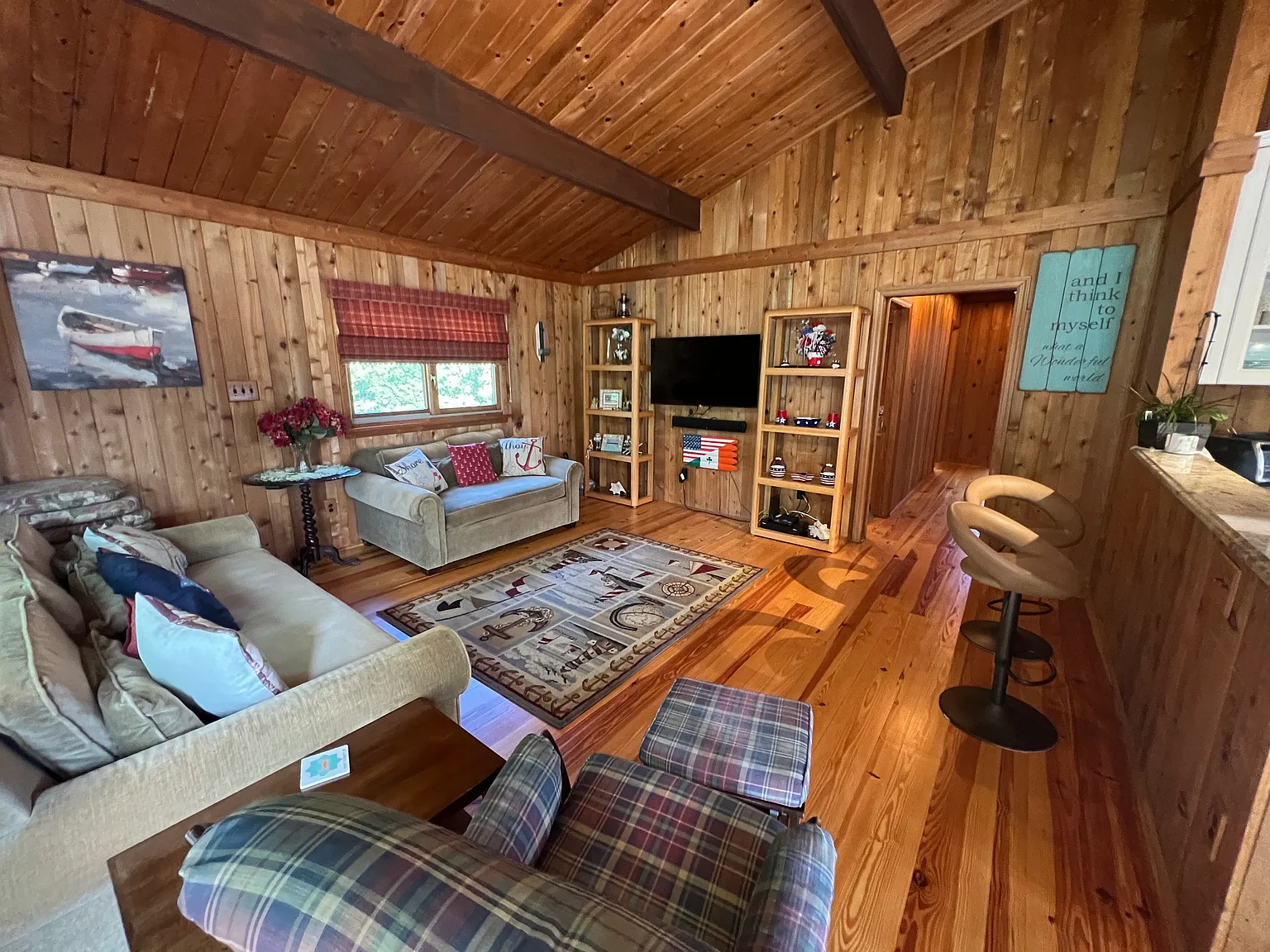 4 bed, 2000 sqft, $4,200 — Photo 4