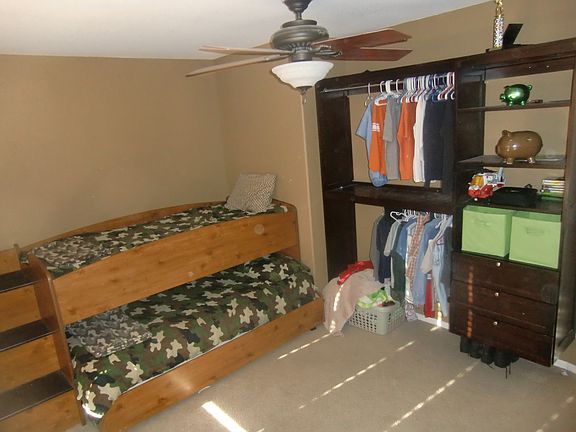 3rd image of 5064 Whistling Acres Ave