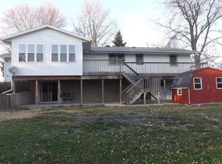 W8895 Buckhorn Rd, Browntown, WI 53522
