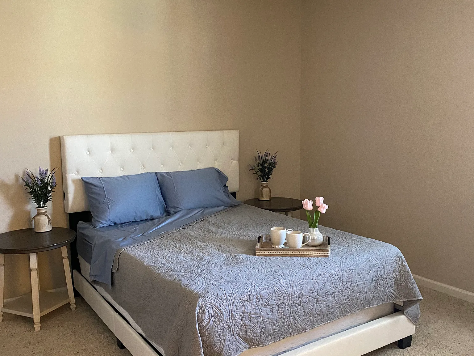 3 bed, $5,250 — Photo 2