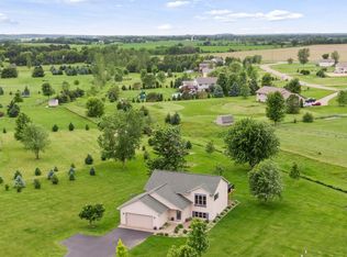 1476 142nd St, New Richmond, WI 54017