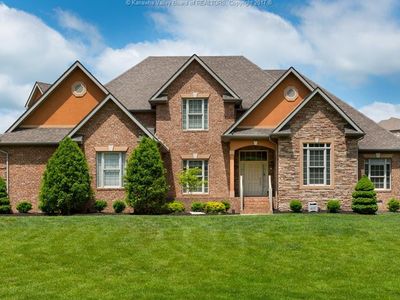 38 Crimson Pointe Dr, Eleanor, WV, 25213