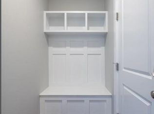 33 Covington St #1, Boston, MA 02127