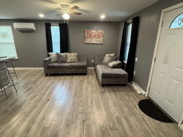 4316 Sunflower St, Houston, TX 77051