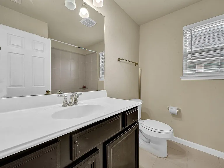 16911 Wedgeside Park — Photo 16