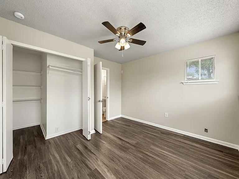 310 Sumner Dr — Photo 19