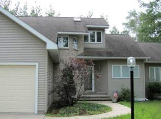 W8485 Old Carney Lake Rd, Iron Mountain, MI 49801