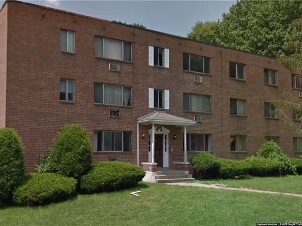 15 Bell Court #B2, East Hartford, CT 06108