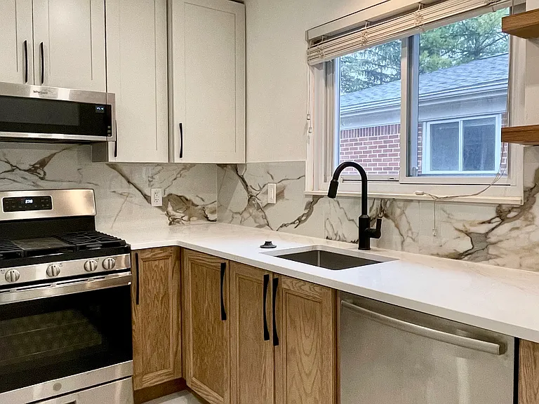 1197 West Blvd — Photo 10