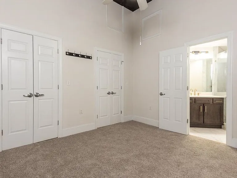 95 S Main St #101 — Photo 15