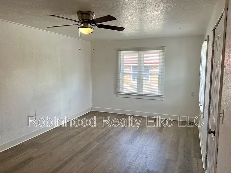 641 Cedar St — Photo 4