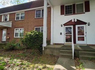 208 Sycamore Rd, West Reading, PA 19611