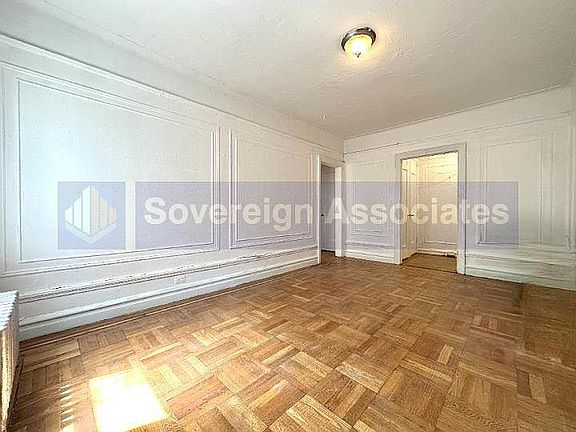 3rd image of 10 Bennett Ave #23