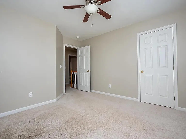 510 Bayberry Ridge Ct — Photo 9