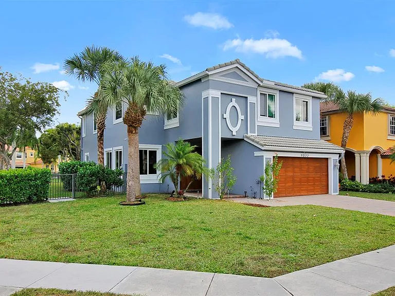 9022 Dupont Pl — Photo 36