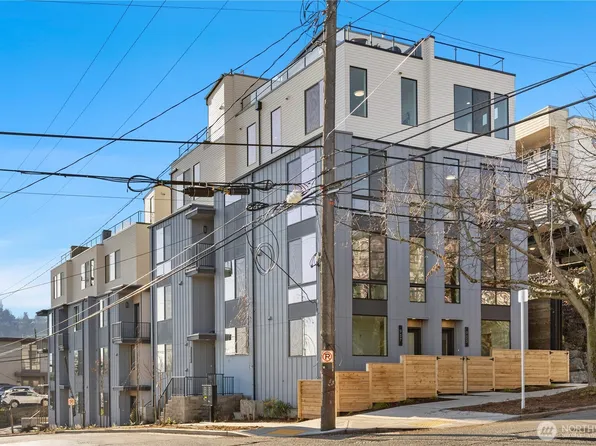 955 N 35th Street, Seattle, WA 98103