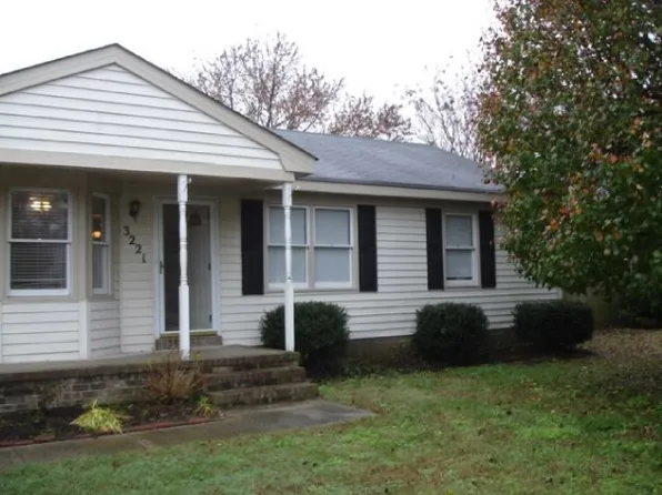 3221 Stefanie Ct, Chesapeake, VA 23323