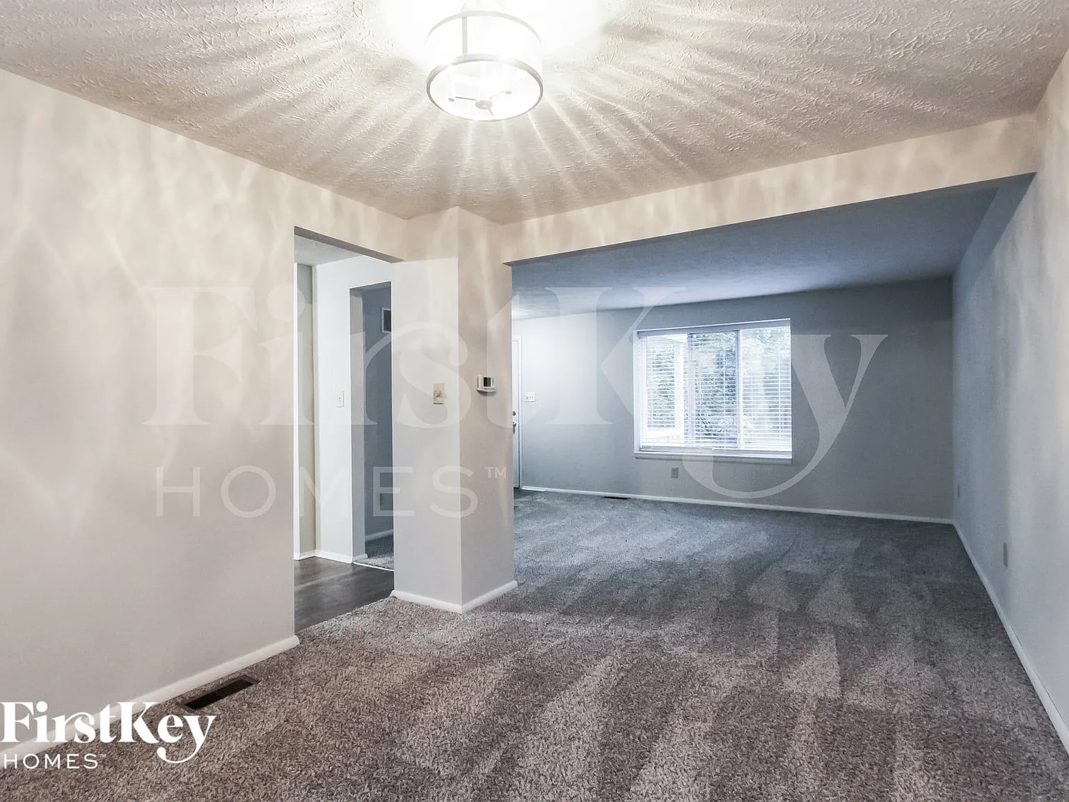 4 bed, 2.5 bath, 1789 sqft, $2,710 — Photo 3