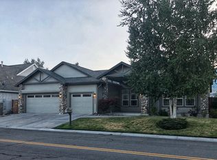2632 Oak Ridge Dr, Carson City, NV 89703