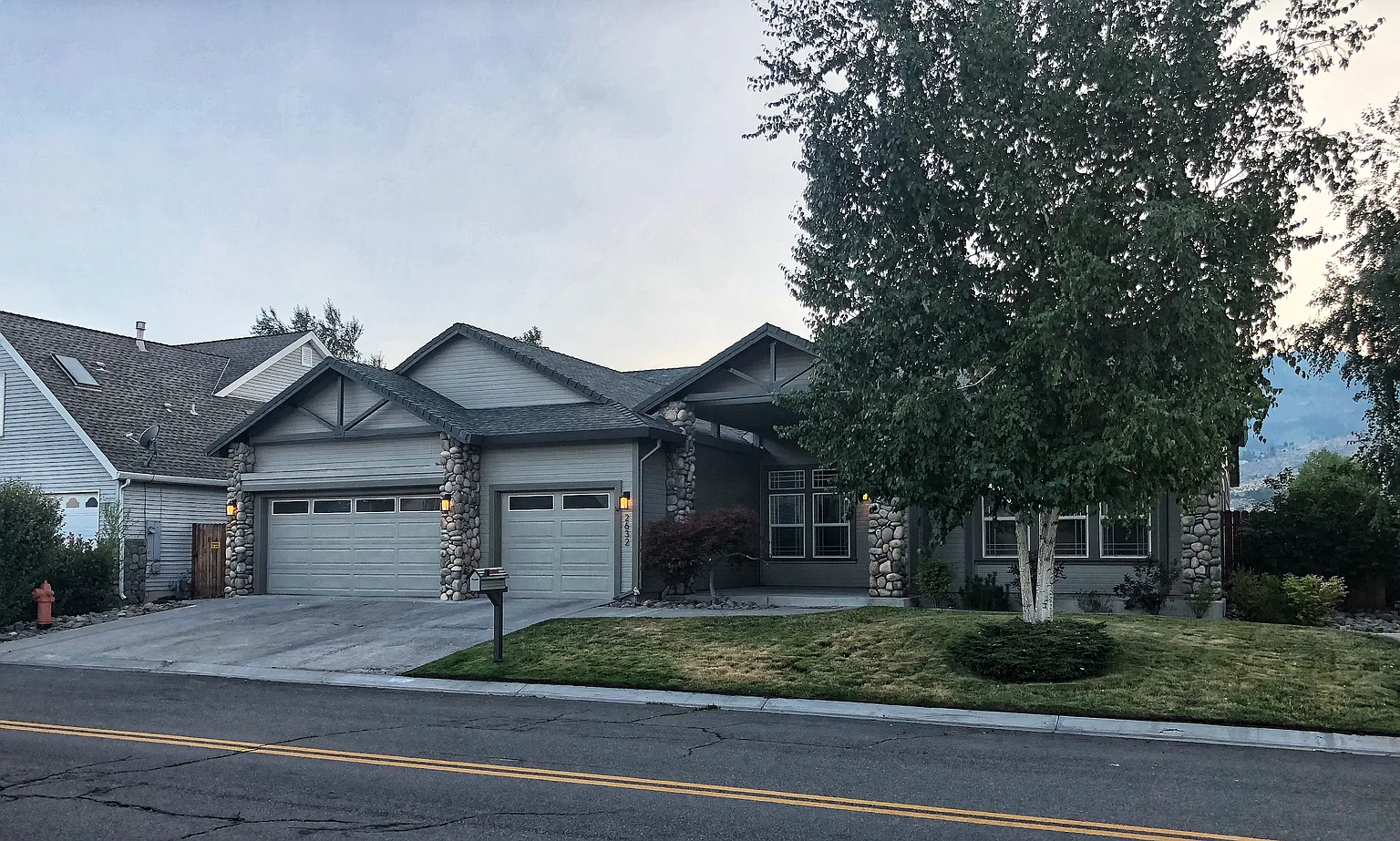 2632 Oak Ridge Dr photo 1