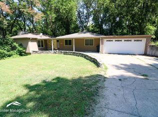 2060 Hunting Ave #1, Manhattan, KS 66502