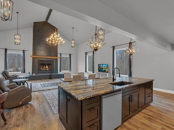 5th image of 334 Honey Springs Rd