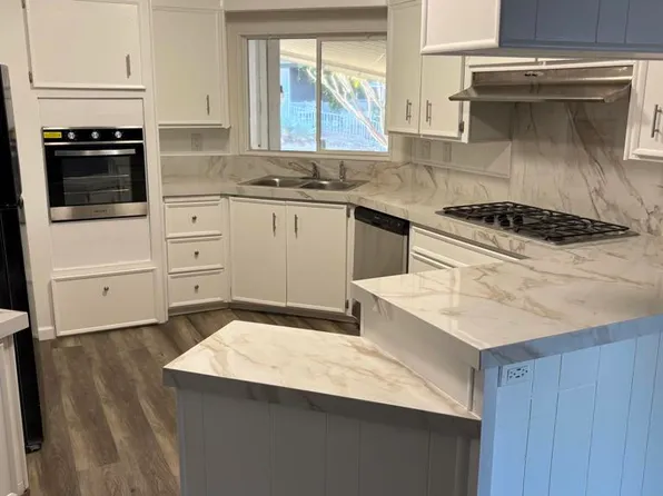 30 Diamond East Dr, Palm Desert, CA 92260