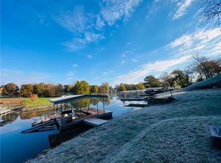 401 Goose Ct, Altamont, MO 64620