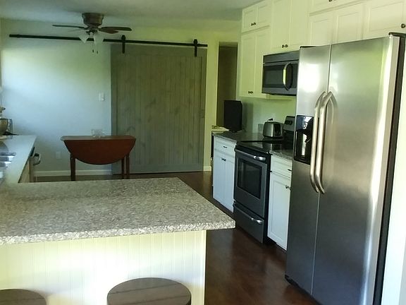 4th image of 6550 Carrow Dr