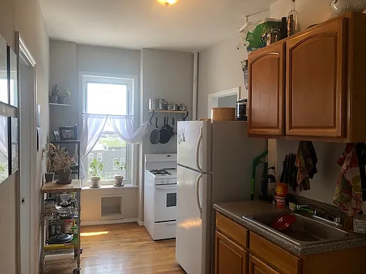 Rented by Friedman Roth Realty | media 9