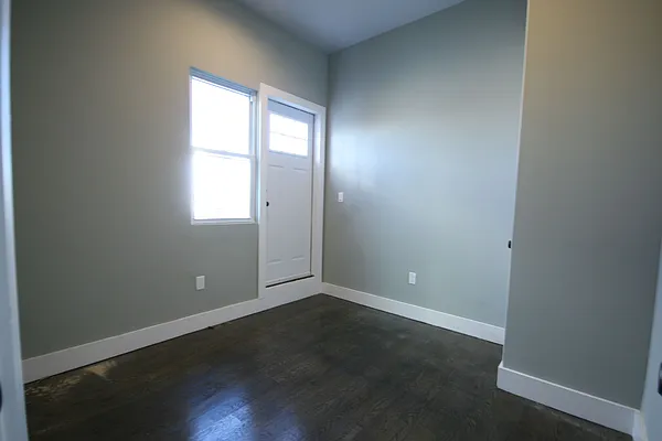 Rented by Rental Solutions Inc | media 10