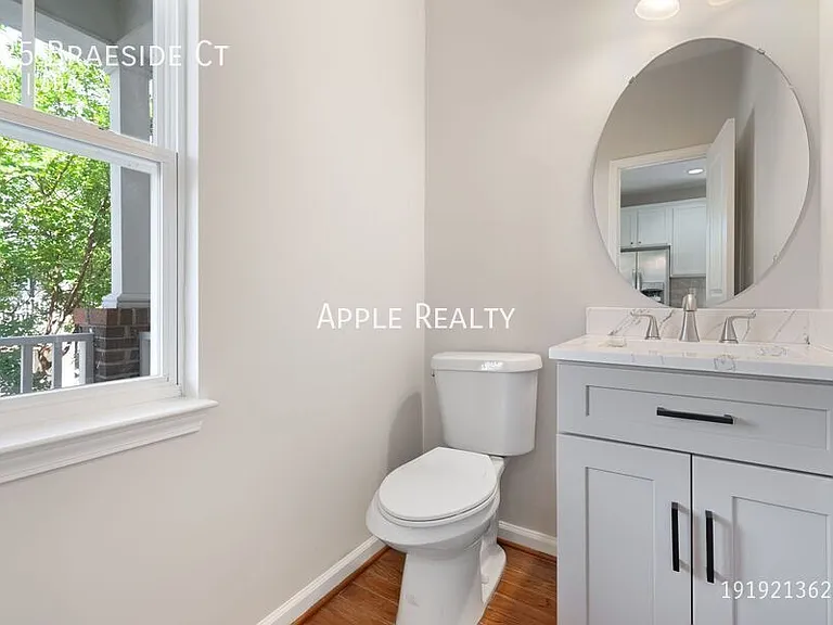 125 Braeside Ct — Photo 12