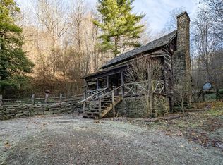 325 Caterson Way, Burnsville, NC 28714