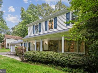 11141 Deborah Dr, Potomac, MD 20854