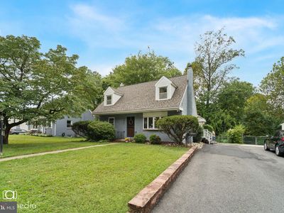 1361 Valley Rd, Woodlyn, PA, 19094