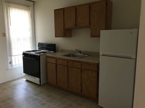 2nd image of 6030 N 19th St #1