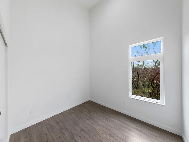 514 Canal Dr NE — Photo 13