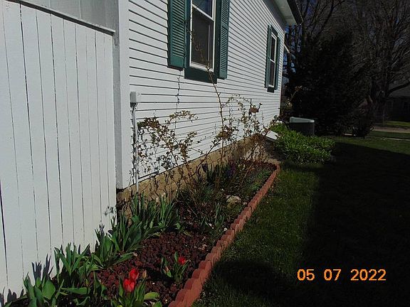 3rd image of 1411 Hobbs St